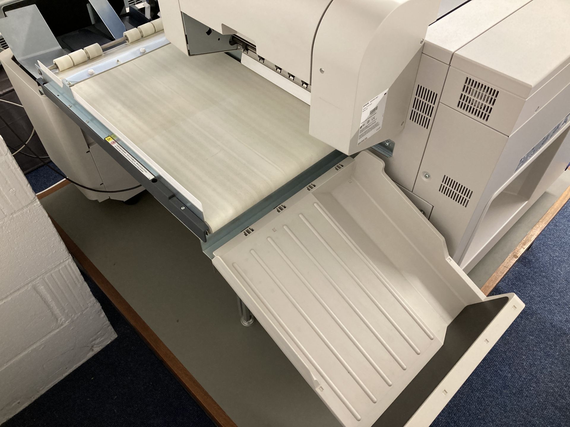 Epson Surelab D3000 printer (2019) - Image 8 of 20