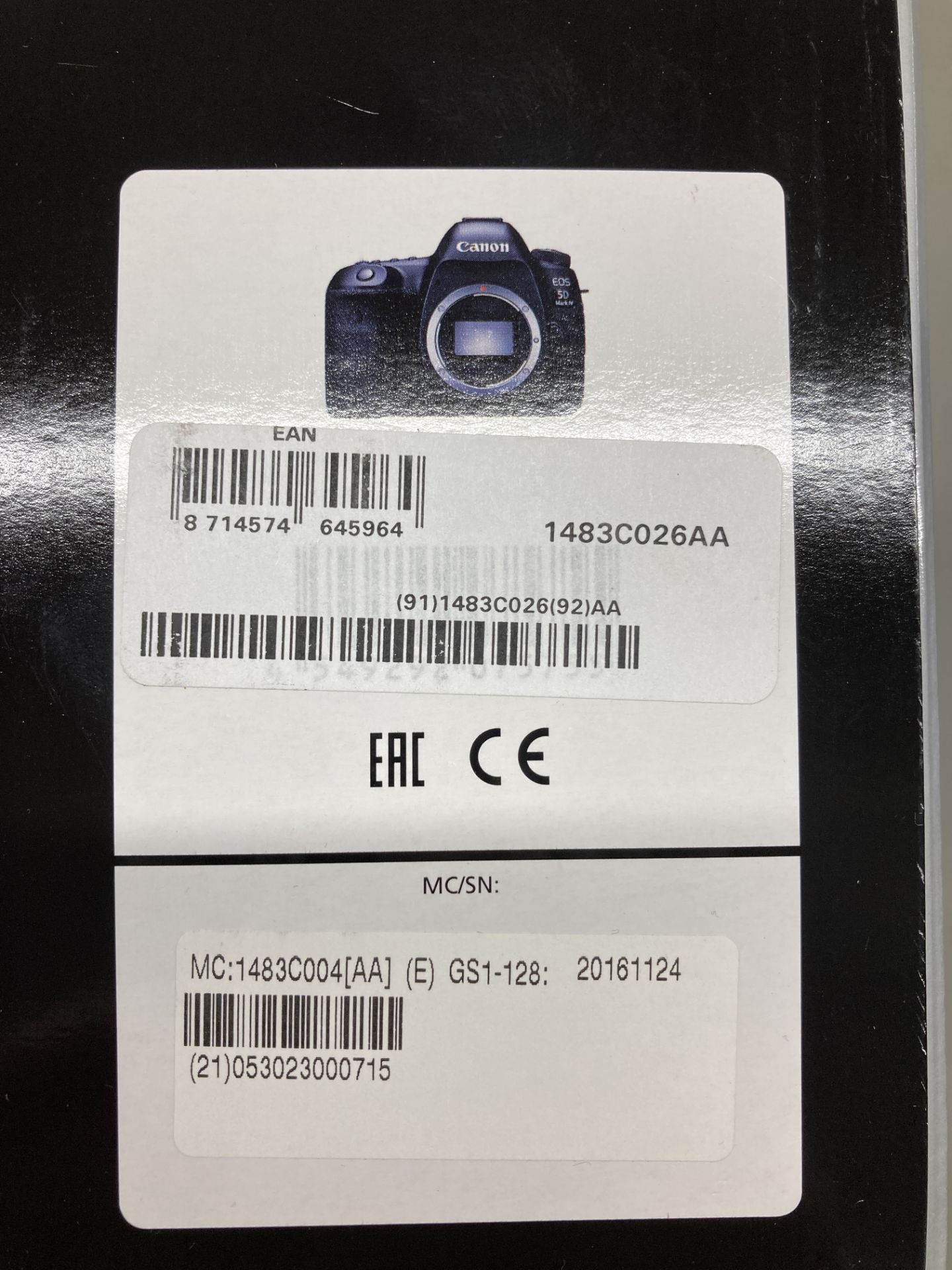 Canon EOS 5D Mark IV (WG) DSLR camera body with charger, spare batteries and leads - Image 10 of 22