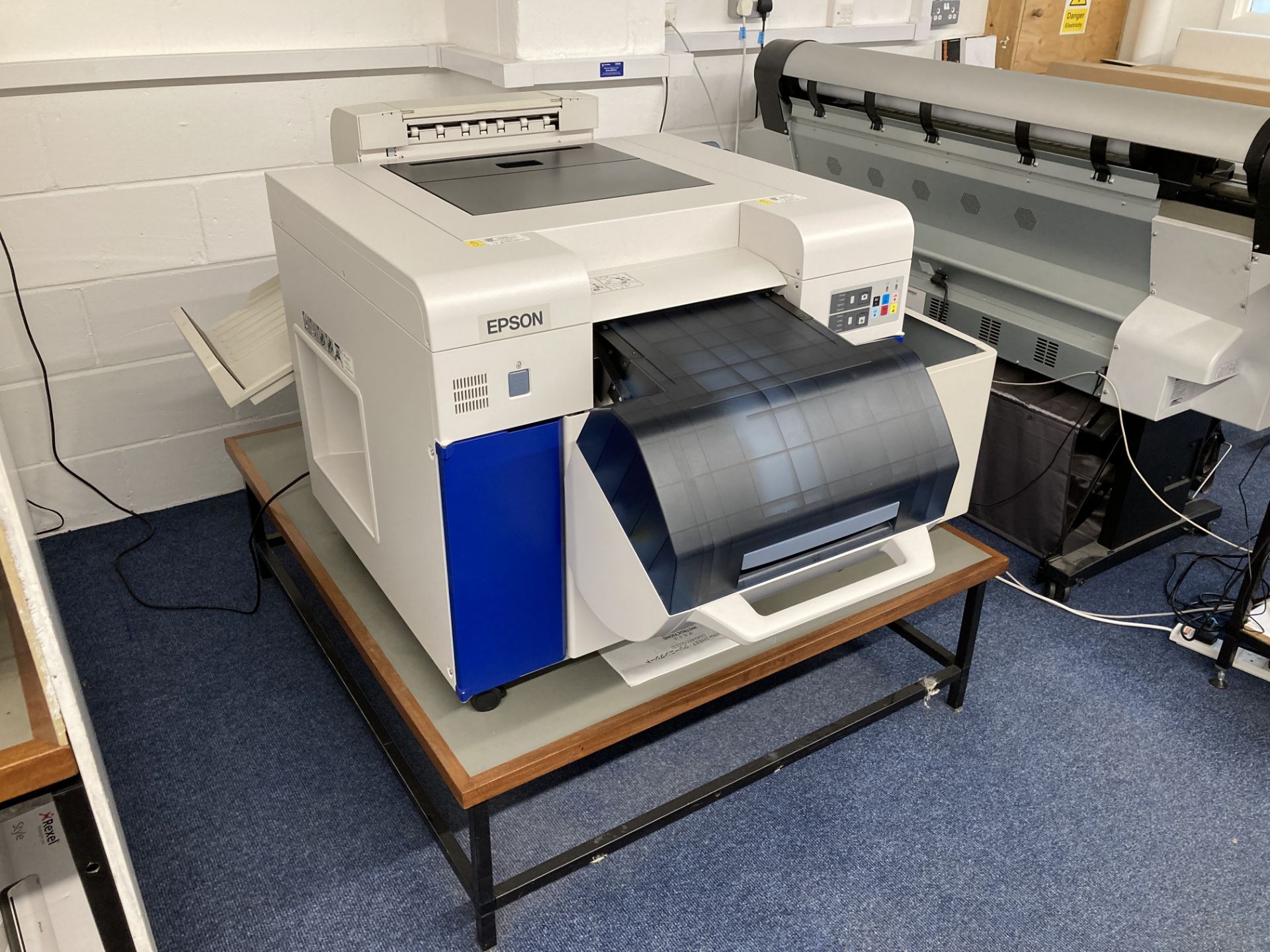 Epson Surelab D3000 printer (2019) - Image 3 of 20