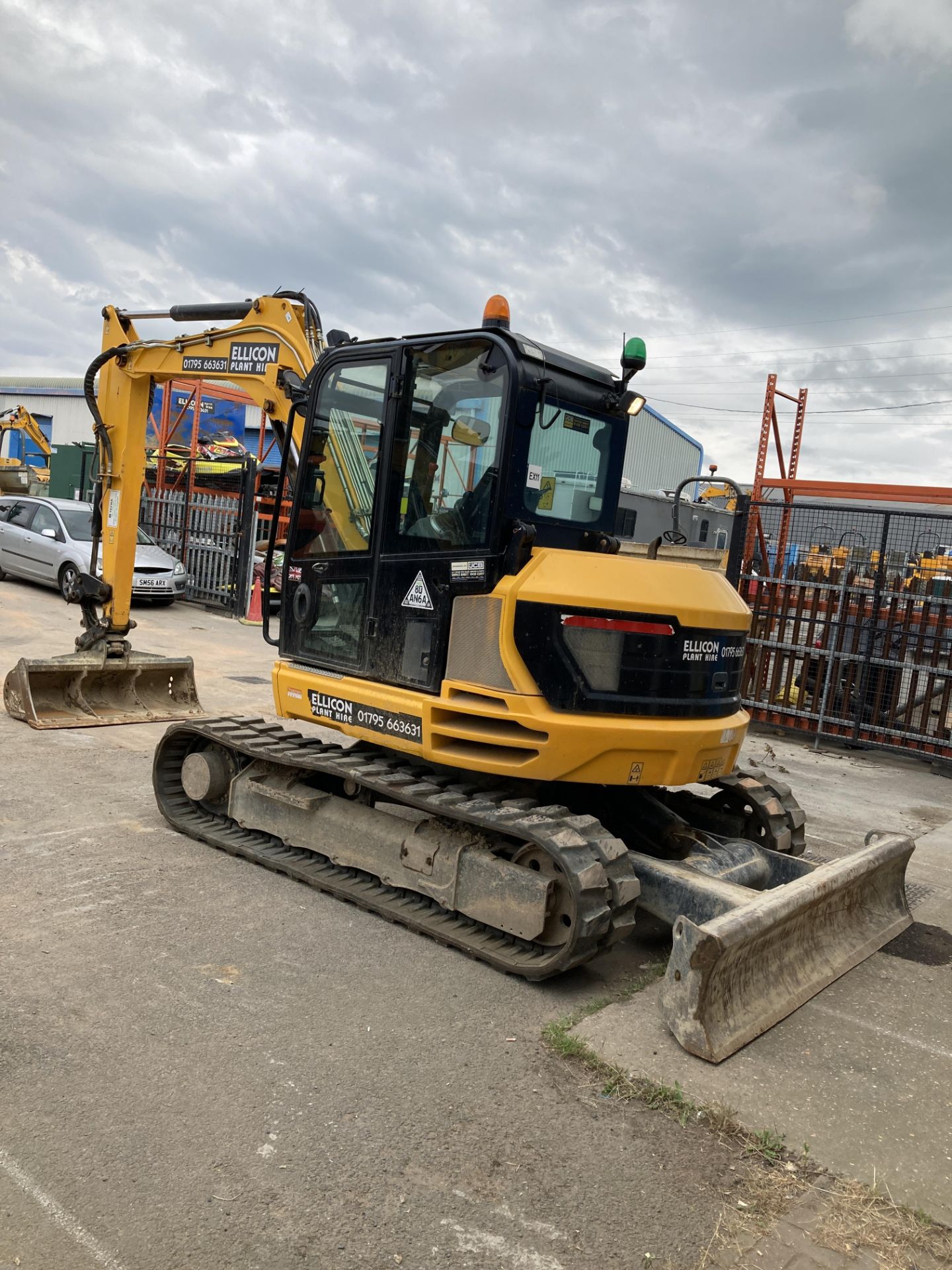 JCB 86C-1 hydraulic excavator (2016) - Image 4 of 21