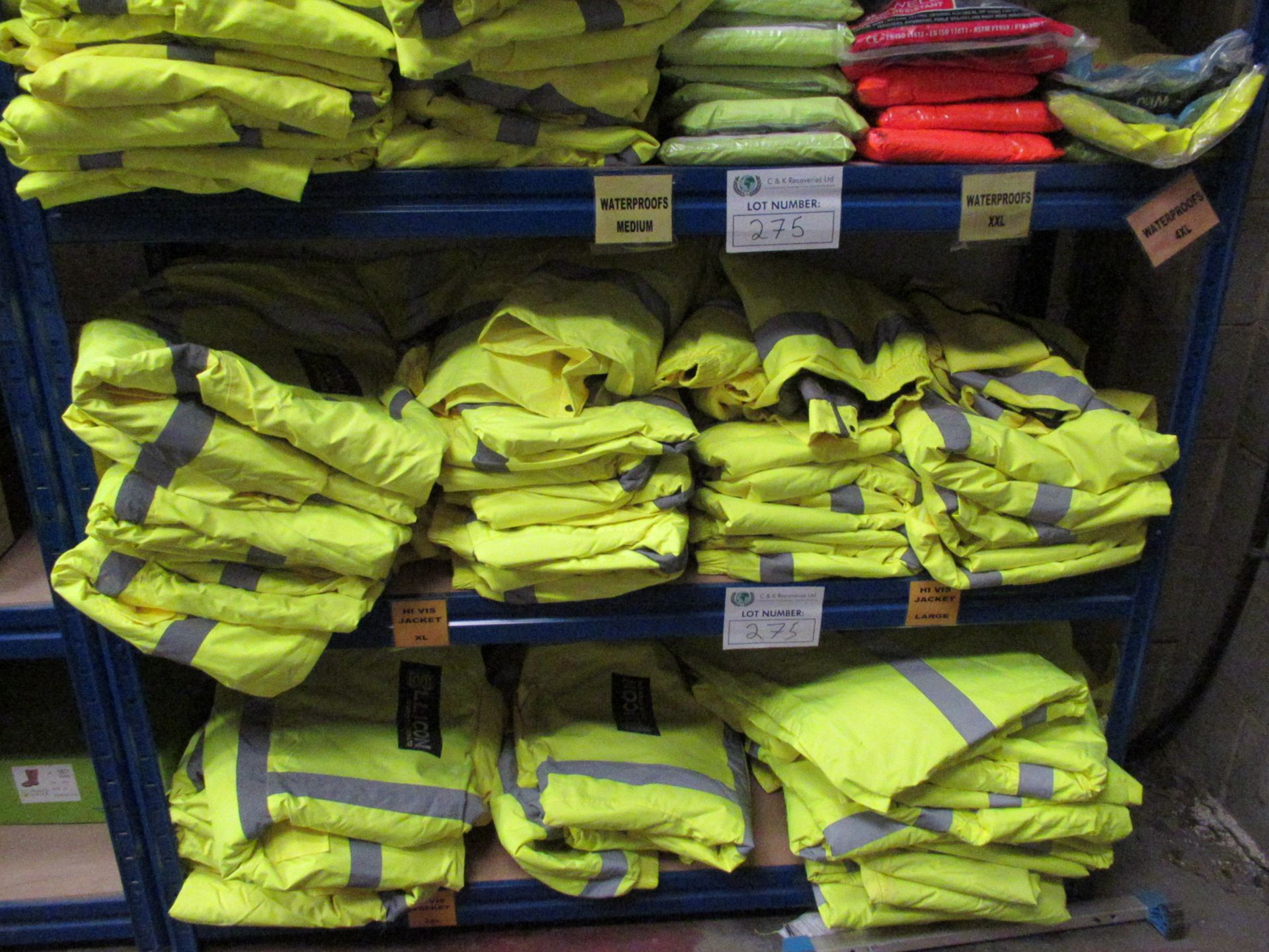 A Quantity of PPE comprising Hi Viz Jackets, Waterproofs & Hard Hats - Image 3 of 3