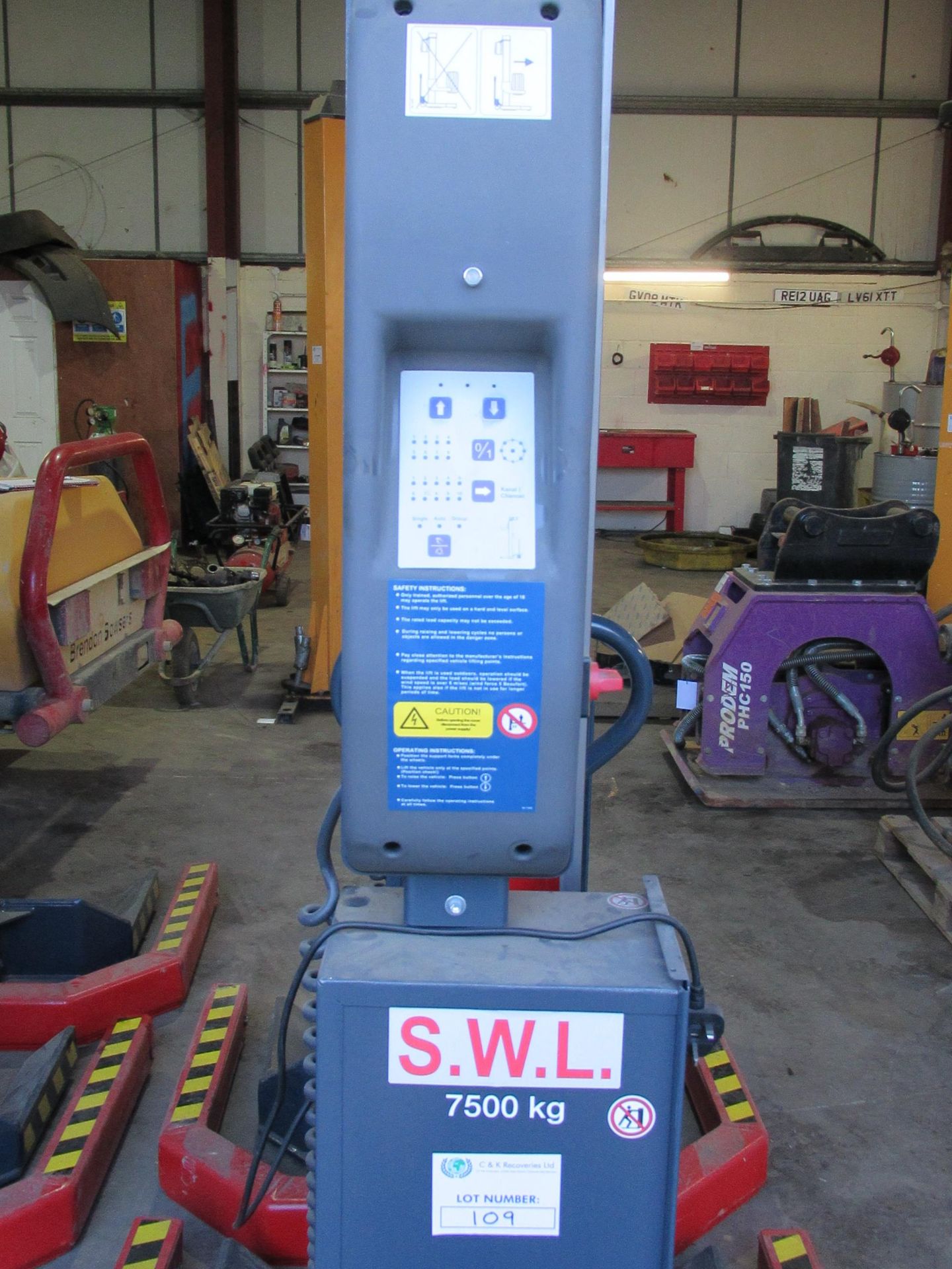 Set of 4 Gemco RGA S6 CF 30 Wireless Mobile Column Vehicle Lifts, 30 tonne capacity (2021) - Image 8 of 14