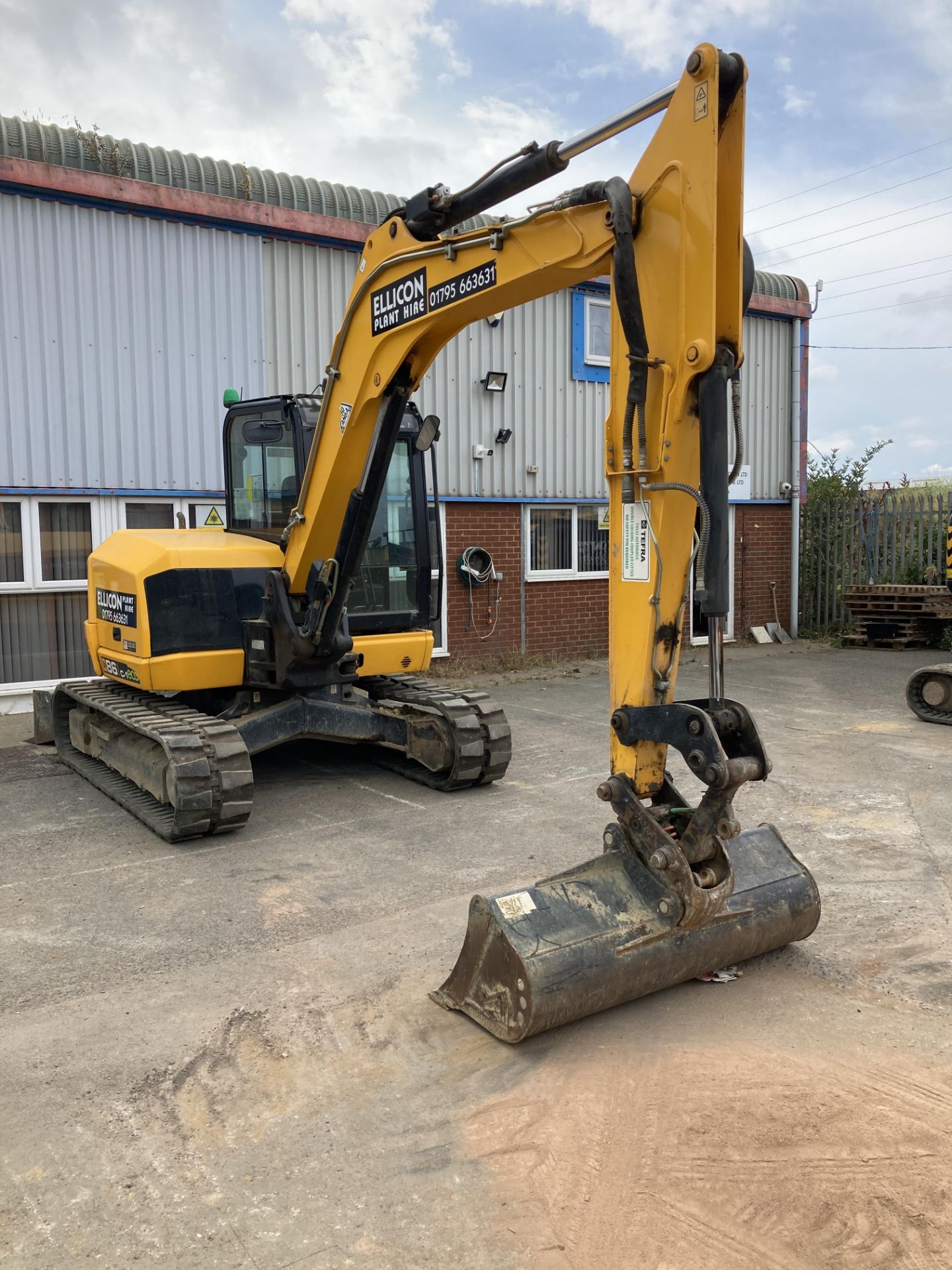 JCB 86C-1 hydraulic excavator (2016) - Image 7 of 21