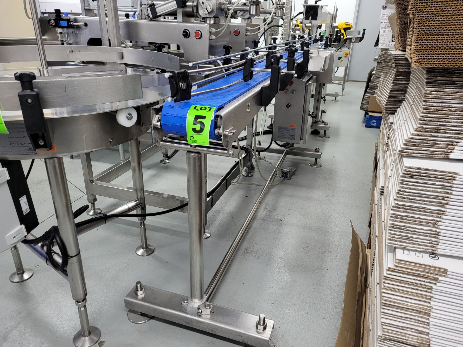 2 Sections of 2019 ALFATEC MACHINE SS motorized plastic chain conveyor, 6'' x 96" , mod. 2500117
