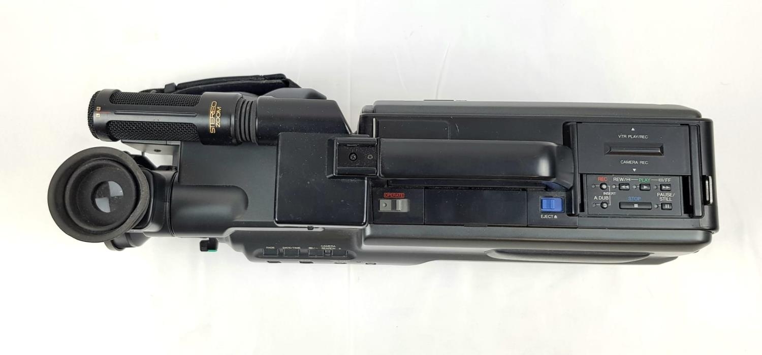 A Panasonic NV-M10 Camcorder. Comes with battery pack, cables and instructions - in original case. - Image 17 of 28