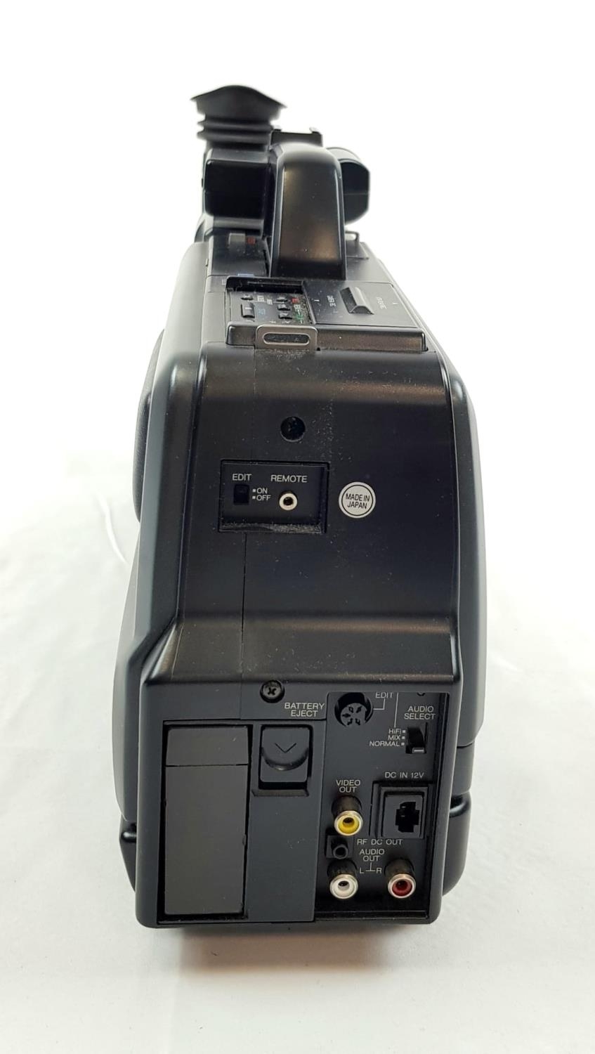 A Panasonic NV-M10 Camcorder. Comes with battery pack, cables and instructions - in original case. - Image 23 of 28