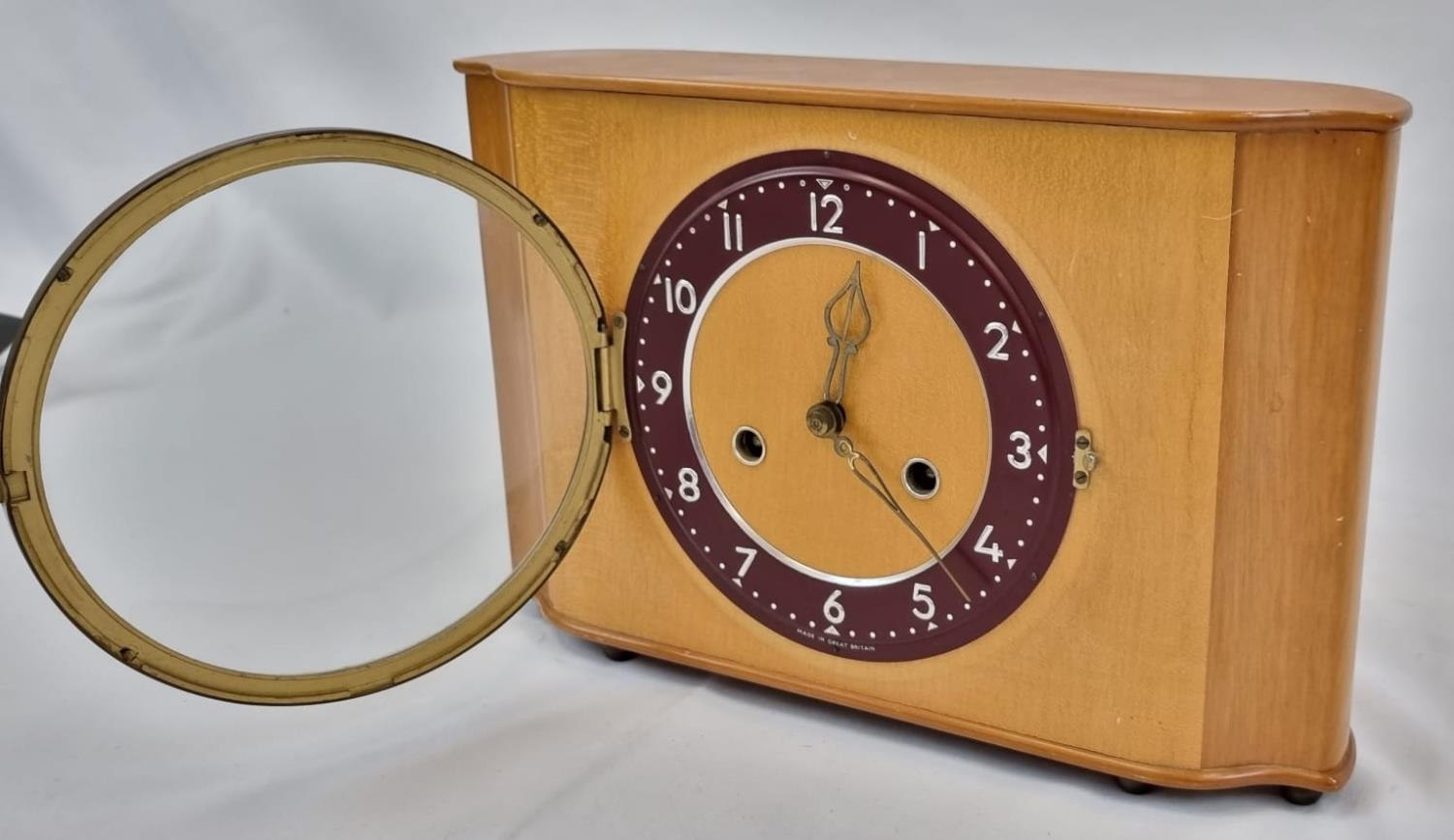 A Wonderful Vintage Smiths 8-Day Striking Mantel Clock. A light duo tone wood with chrome - Image 2 of 6