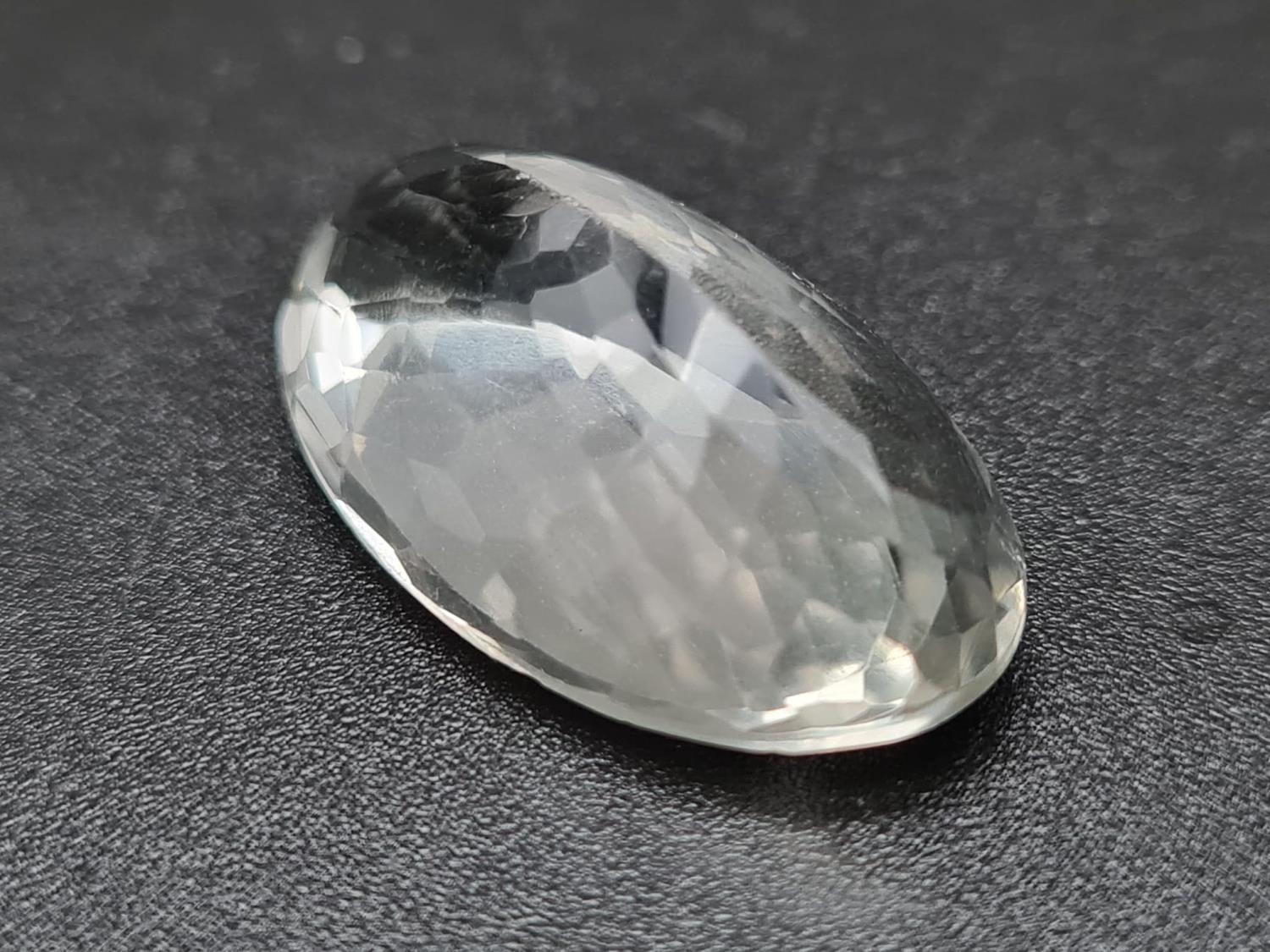 A 18.88ct Natural Green Praseolite in an Oval Shape. Come with ITLGR Certificate - Image 4 of 5