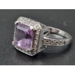 9CT White gold DIAMOND & AMETHYST CLUSTER RING 4.4G 0.20CT