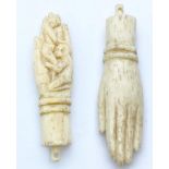 An Antique Ivory Hand Lovers Brooch. 5cm