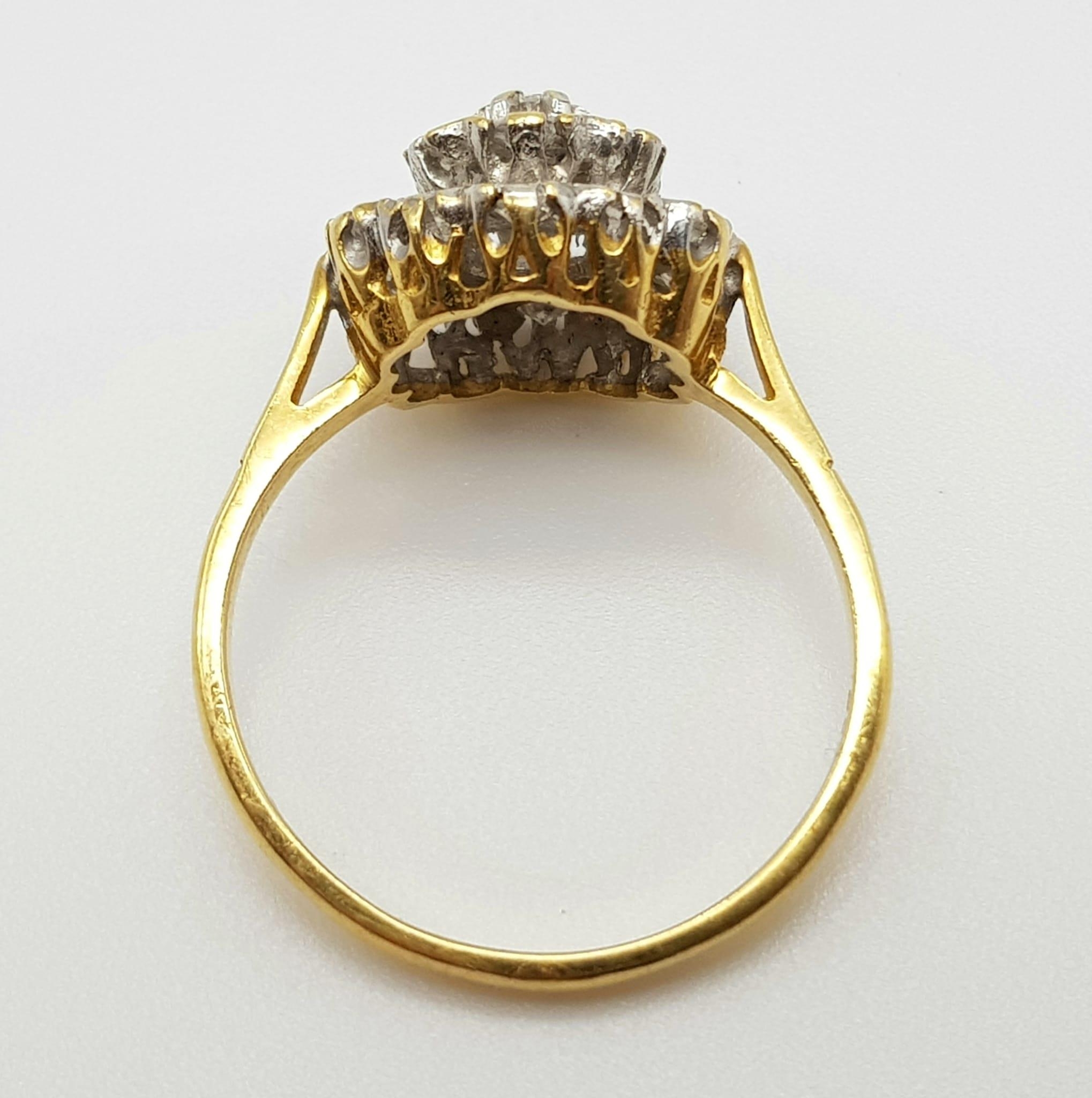 An 18K Yellow Gold Diamond Cluster Ring. Floral shape - 1.0ct. H-VS Grade. Size P. 3.7g. - Image 5 of 5