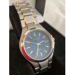 Gentlemans PULSAR wristwatch in Stainless steel. Blue face model having sweeping second hand with