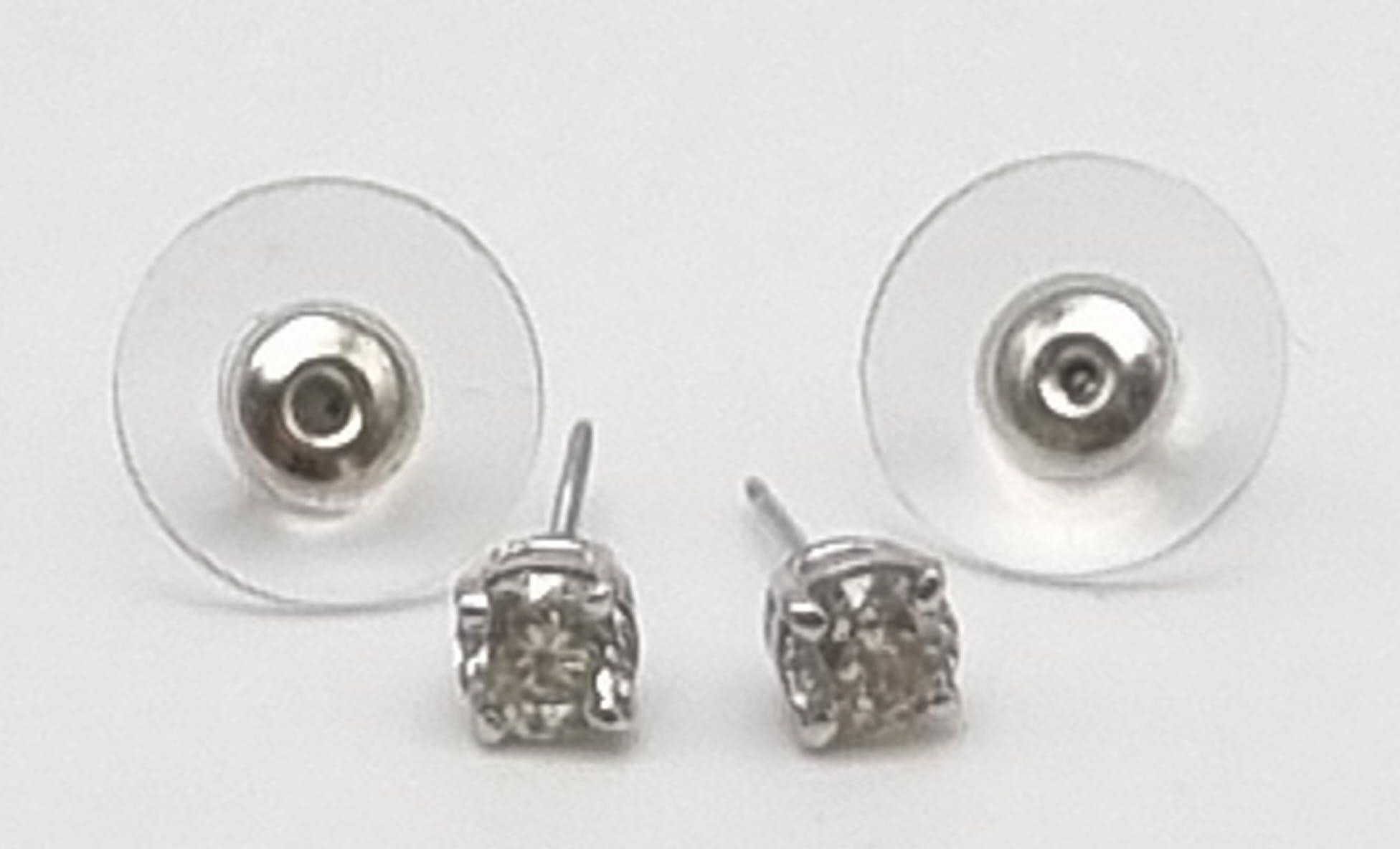 A Pair of 18K White Gold Diamond Stud Earrings. 1.0ct. N-I1 Grade. 1.27g total weight. - Image 6 of 6