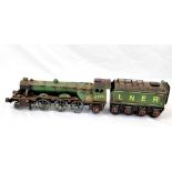 A Vintage Flying Scotsman Train - Two parts. 40 and 23cm. A/F