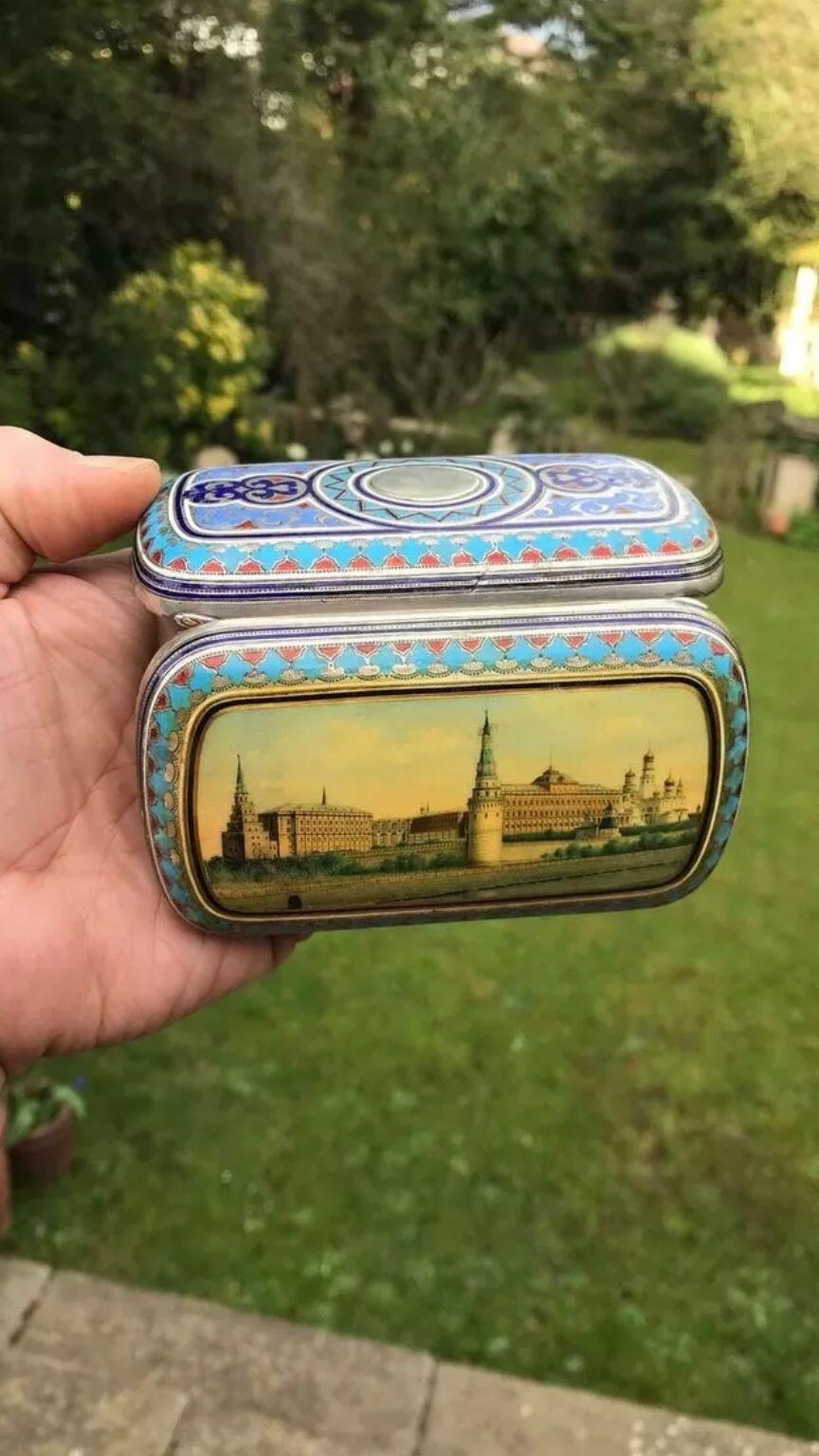 An Antique Imperial Russian Cloisonné Enamel Solid Silver Cigarette case - By well known silversmith - Image 6 of 11