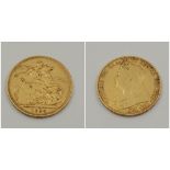 A Victorian (1898) full sovereign, in good condition. Weight: 7.99 g.