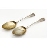 Two Large Antique Silver Georgian Serving Spoons. Hallmarks for London 1817. 22cm. 116g