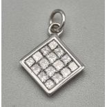 18k white gold diamond cluster pendant, approx. 12mm, 0.50ct of diamonds, total weight 0.8 grams