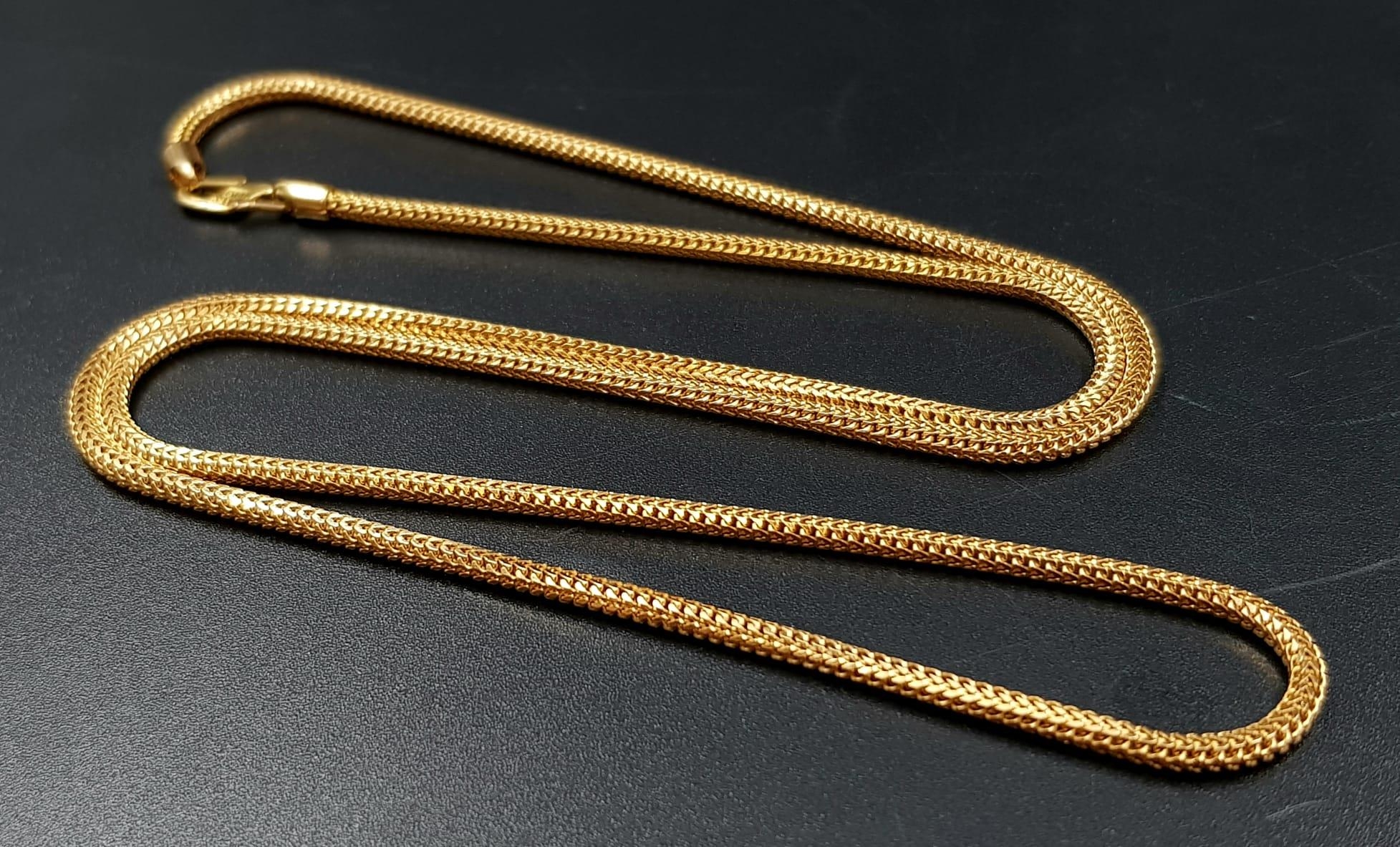 A 22k Yellow Gold Foxtail Link Chain. 56cm. 17g.