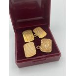 Vintage pair of 9 carat GOLD CUFFLINKS with GOLD chain linkage.Clear hallmark for Albury Brothers of