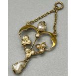 An Antique Edwardian 18K Yellow Gold Seed Pearl Pendant. 3.5cm. 2g total weight.