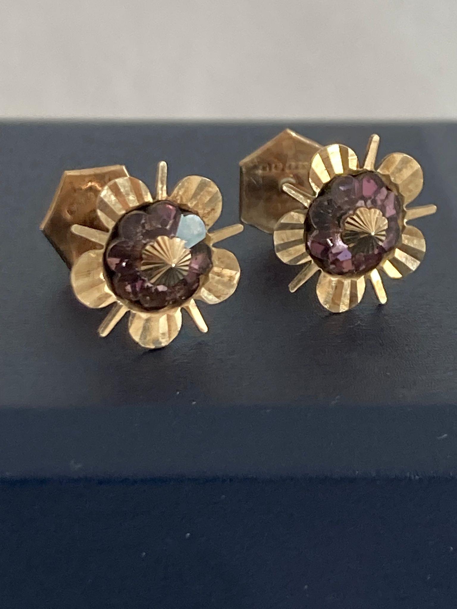 Pair of 9 carat GOLD and AMETHYST EARRINGS,having Amethyst gemstones to centre with attractive