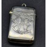 An Antique Silver Vesta Case. Hallmarks for Birmingham 1896. Makers mark of Thomas Hayes. 2.5 x 4cm.