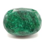 A 671ct Natural Emerald! 62 x 45 x 29mm. Comes with a certificate.