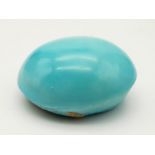 A NICELY POLISHED 100ct NATURAL TURQUOISE STONE. 20.2gms 3.4 x 2.8cms