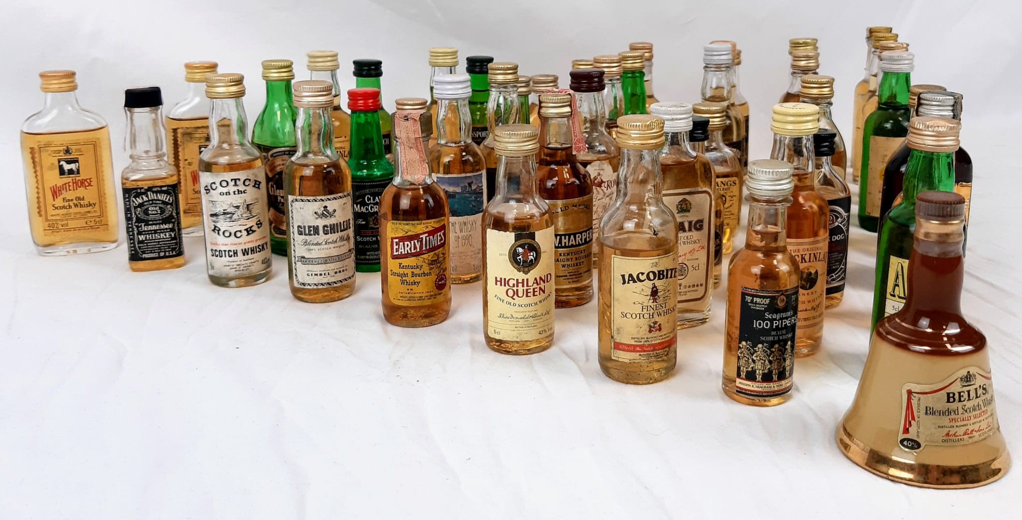 A Wonderful Collection of Fifty Miniature Bottles of Whisky. All are unopened - some are rare. - Image 3 of 7