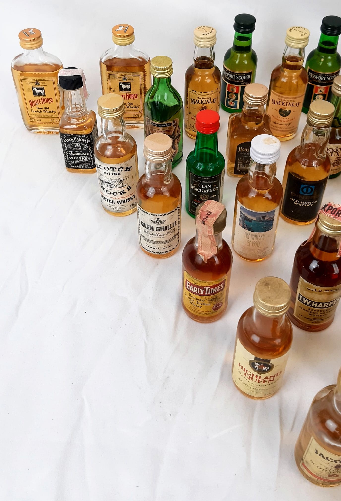 A Wonderful Collection of Fifty Miniature Bottles of Whisky. All are unopened - some are rare. - Image 6 of 7