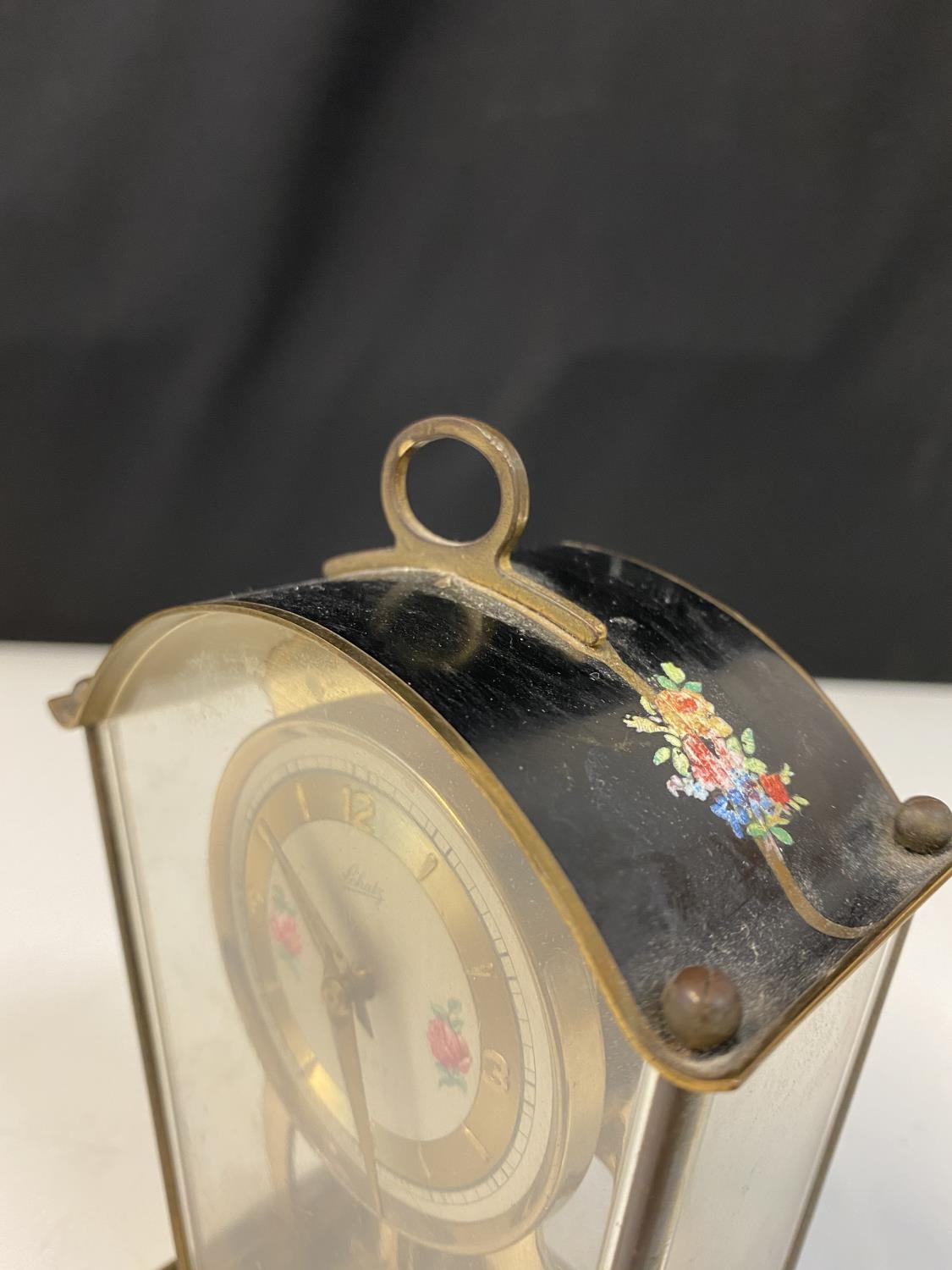 Schatz Sohne #59 German 8-Day Brass Skeleton Carriage Clock. With floral numeral dial, open - Bild 10 aus 10