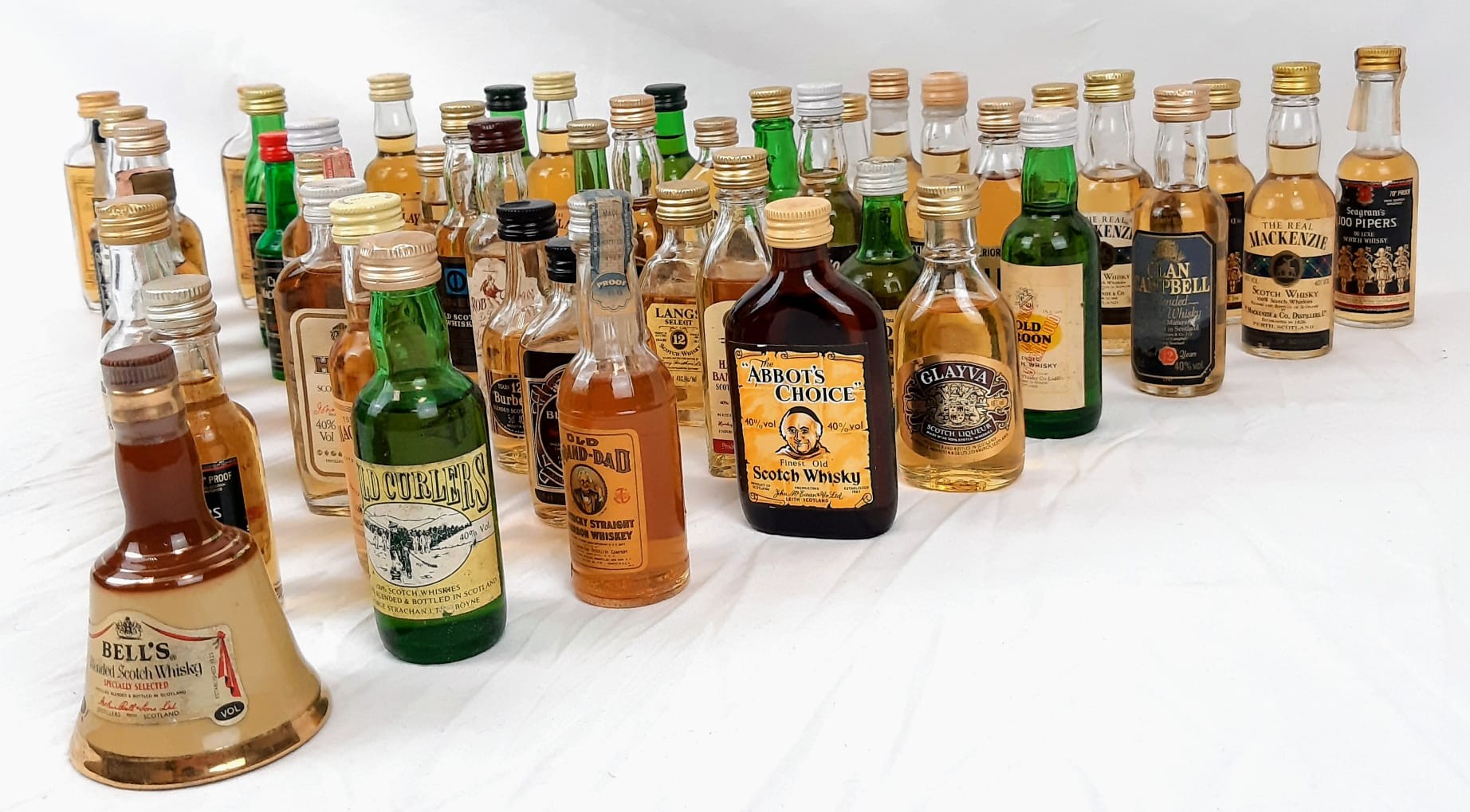 A Wonderful Collection of Fifty Miniature Bottles of Whisky. All are unopened - some are rare. - Image 7 of 7
