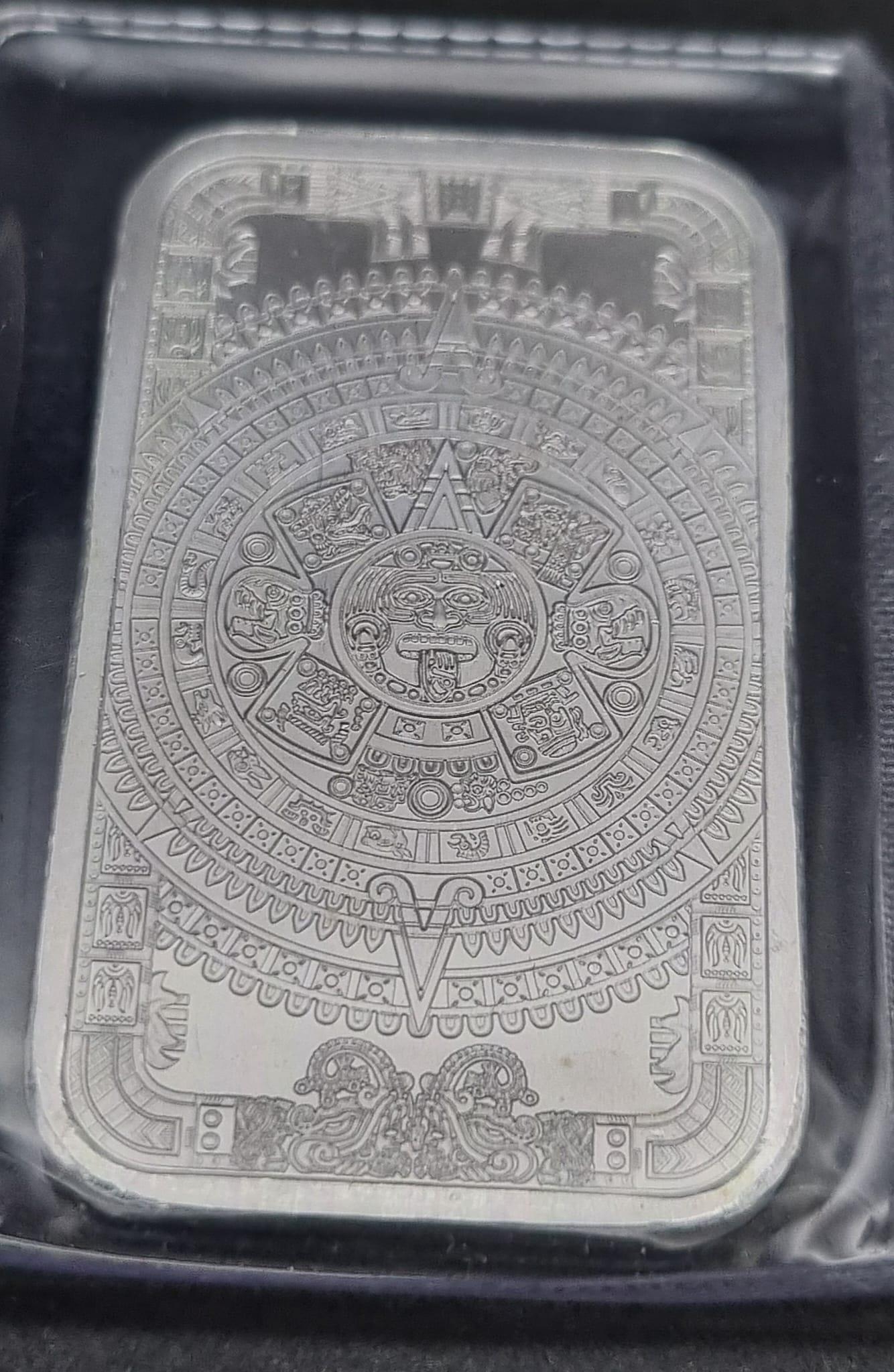 Three Pure Silver (.999) Aztec Calendar 1oz Ingots. 5 x 3cm. 3oz silver total weight. - Image 3 of 4