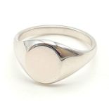 9K WHITE GOLD OVAL SIGNET 3.7G SIZE L