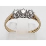 9K YELLOW GOLD DIAMOND 3 STONE RING 0.40CT 1.7G SIZE O