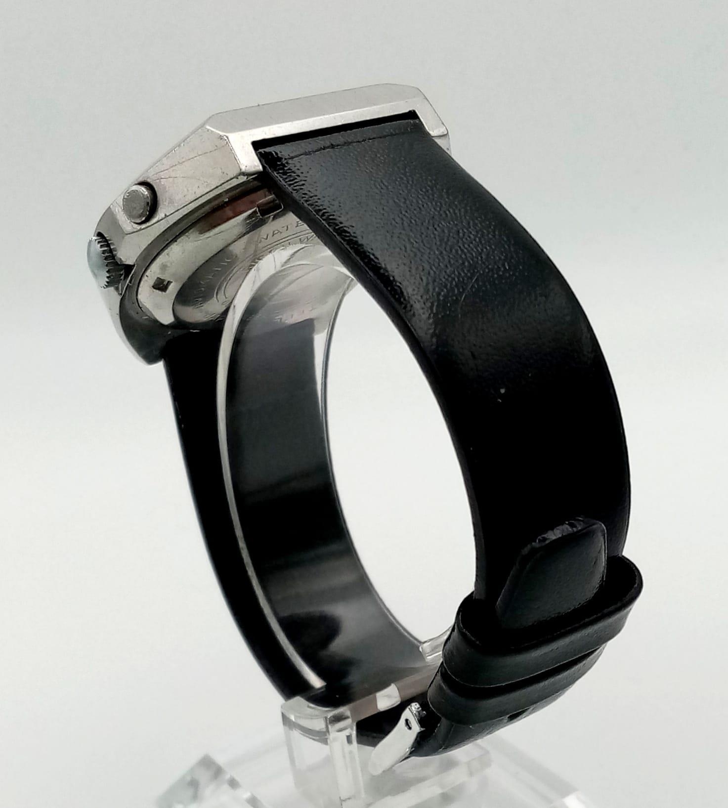A Handsome Vintage Ricoh Automatic Gents Watch. Black leather strap. Stainless steel case -38mm. - Image 3 of 4