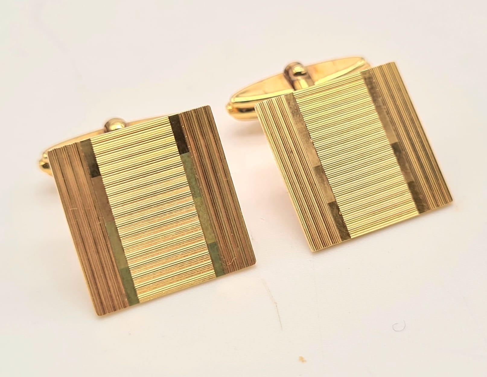 A Pair of Vintage 9K Yellow Gold Flat-Square Cufflinks - these are making a comeback! 7.06g total - Image 2 of 7