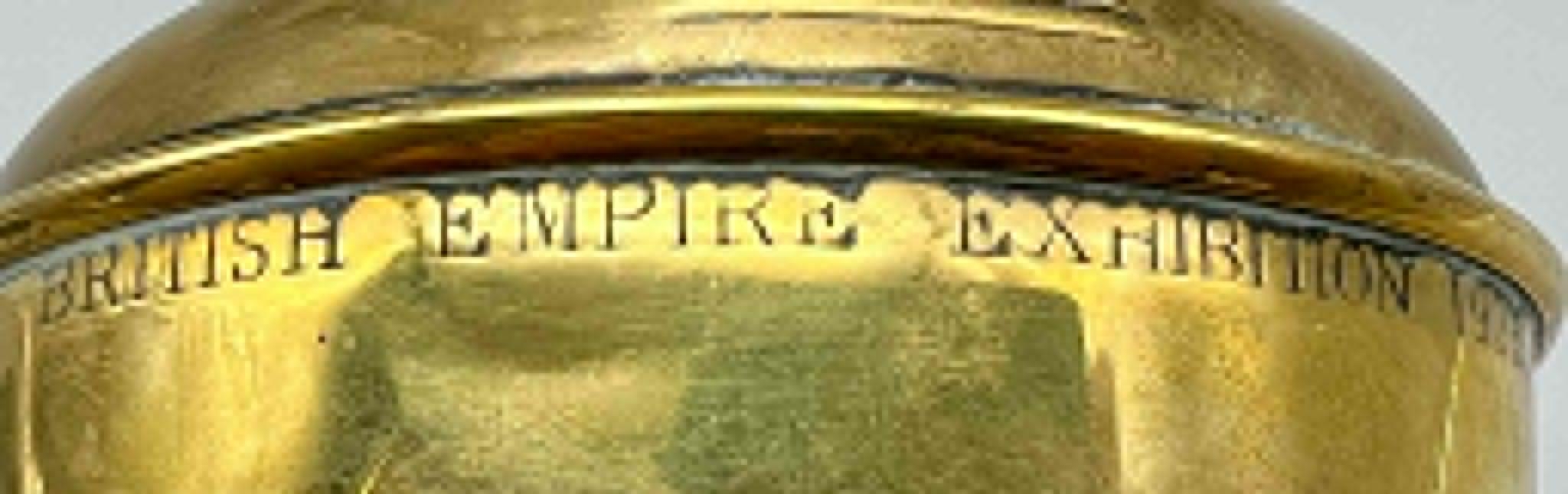 A 1939 Brass New York Fairs Ashtray and a 1925 British Empire Exhibition Sealed Pot. Ashtray - - Image 6 of 9