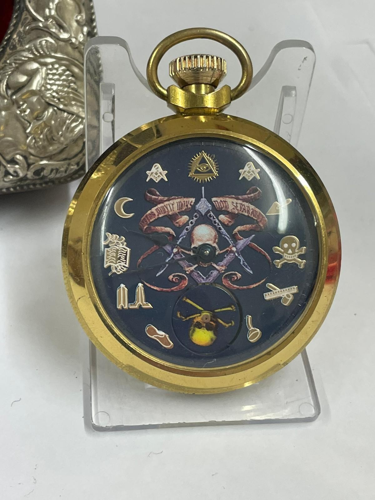 Vintage Automaton rotating skull masonic pocket watch & silver case ( working ) - Image 2 of 6