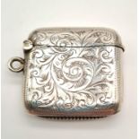 Silver vesta case hallmarked to Birmingham 1902. makers mark of Joseph Gloster. weighs 19.30g