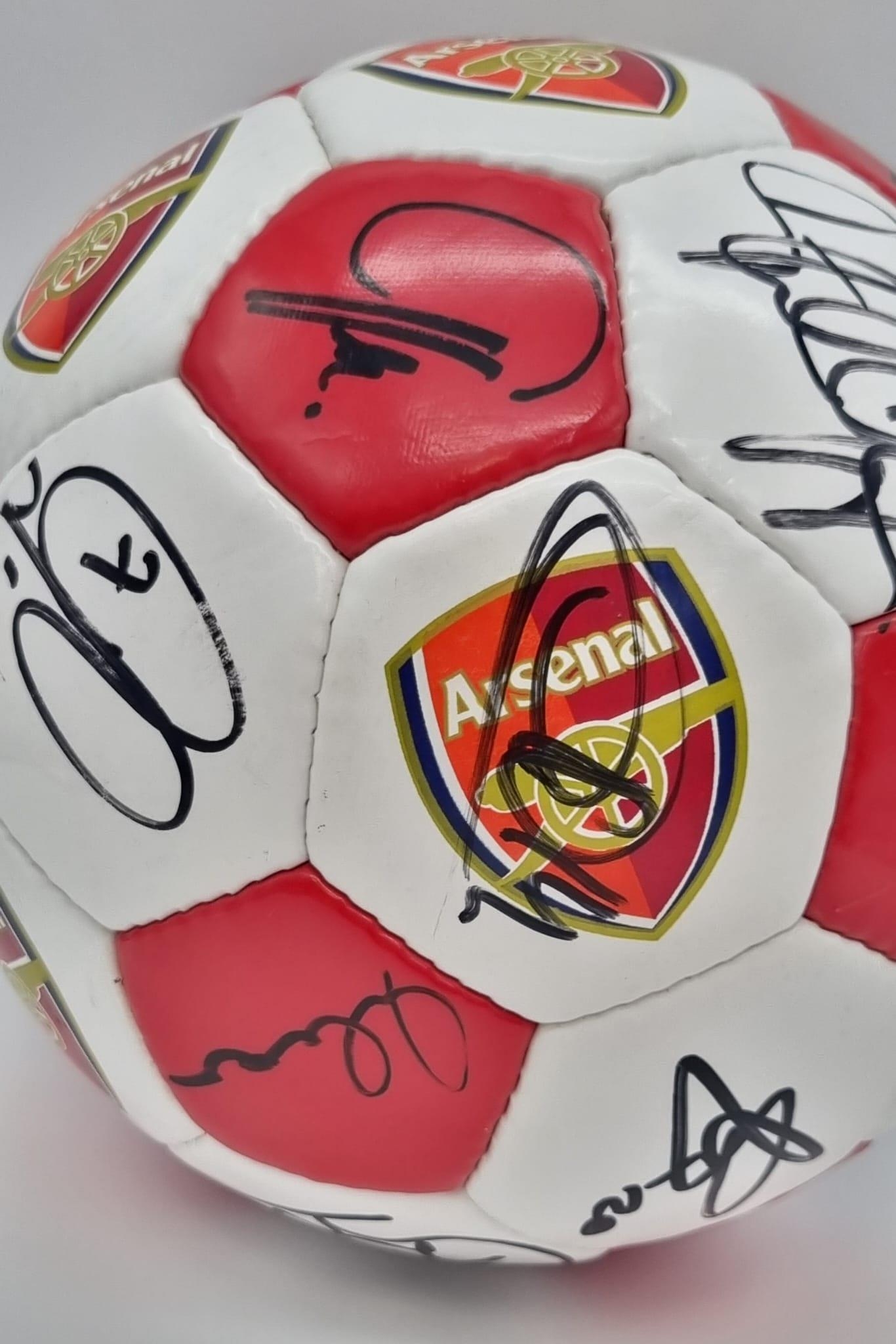 An Incredible Authentic Arsenal FC Invincibles Signed Premier League Winners Football - 2003/4 - Image 12 of 19