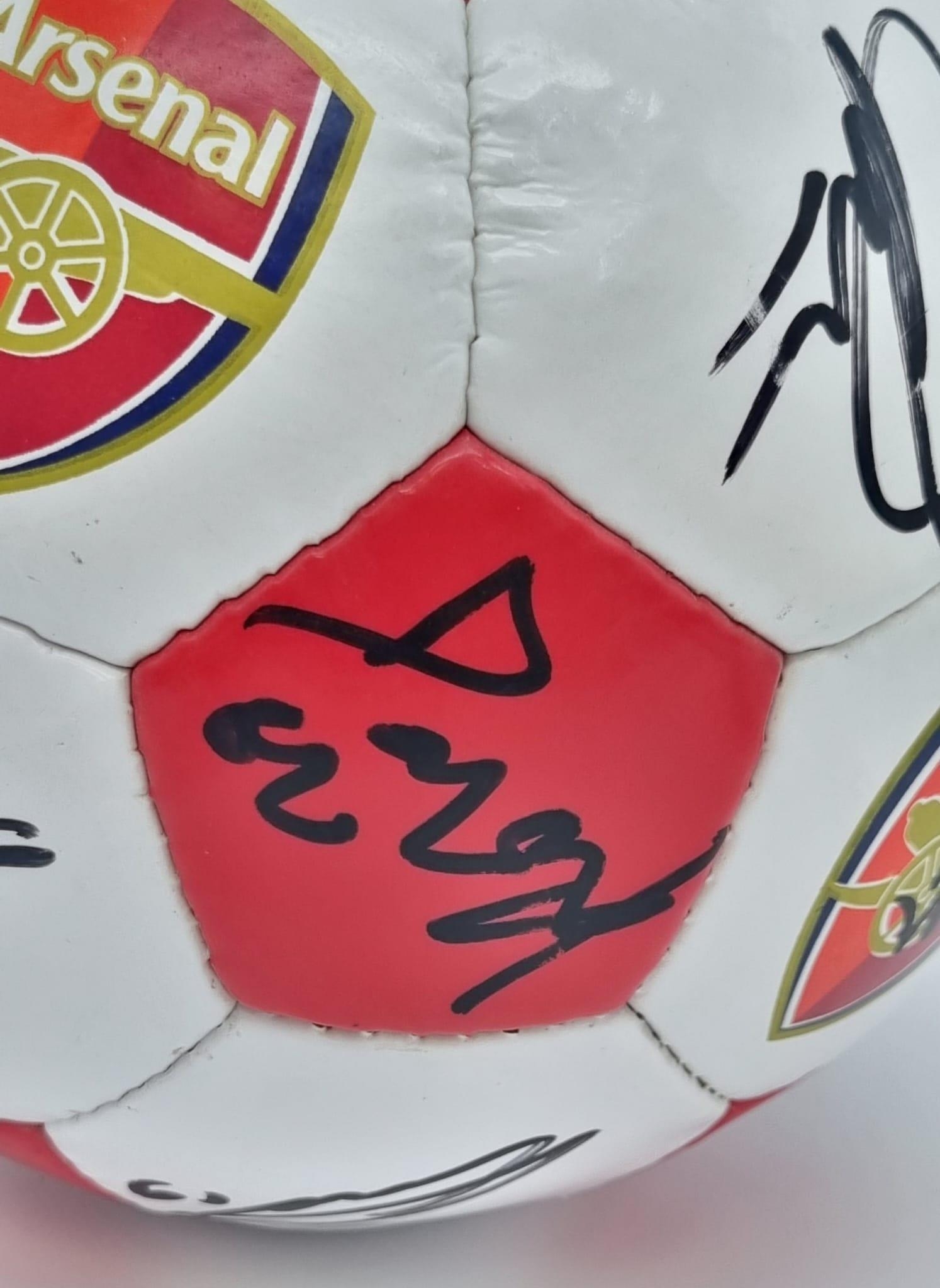 An Incredible Authentic Arsenal FC Invincibles Signed Premier League Winners Football - 2003/4 - Image 8 of 19