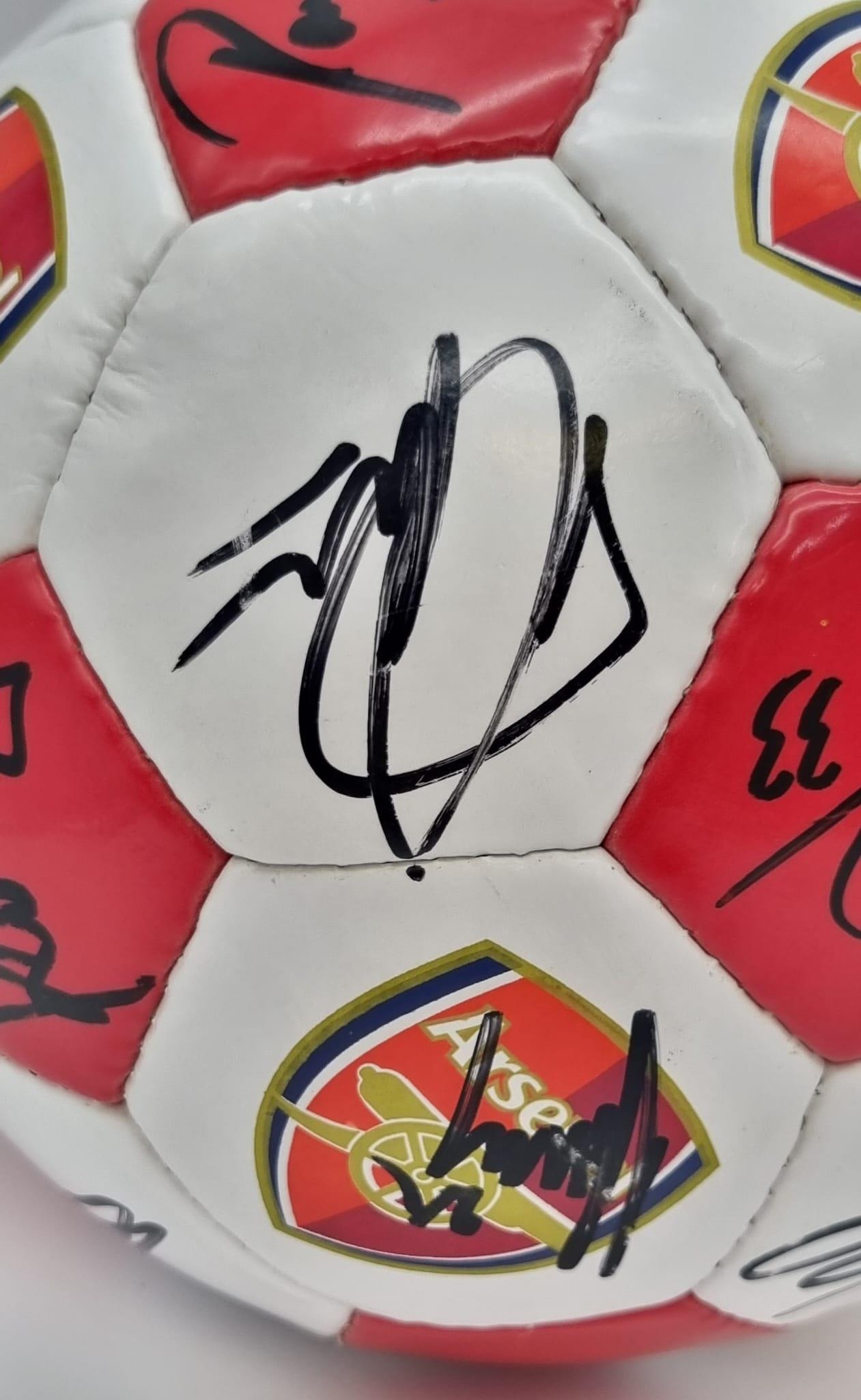 An Incredible Authentic Arsenal FC Invincibles Signed Premier League Winners Football - 2003/4 - Image 7 of 19