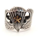 WW2 American Silver Paratroopers Ring with 1 Combat Star Wings made by Morrie Luxenburg New York.