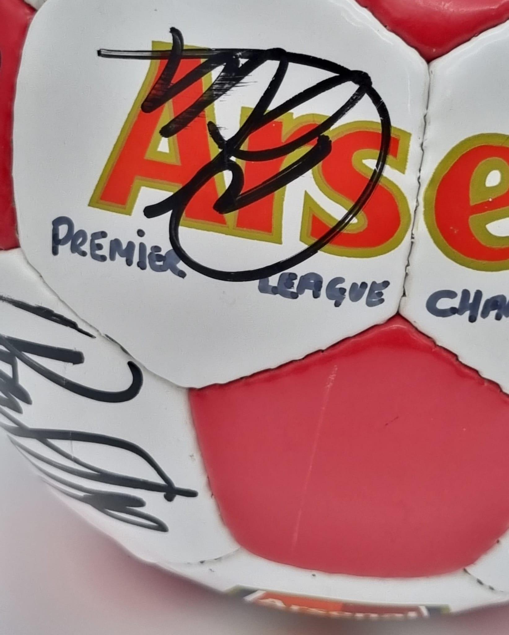 An Incredible Authentic Arsenal FC Invincibles Signed Premier League Winners Football - 2003/4 - Image 5 of 19