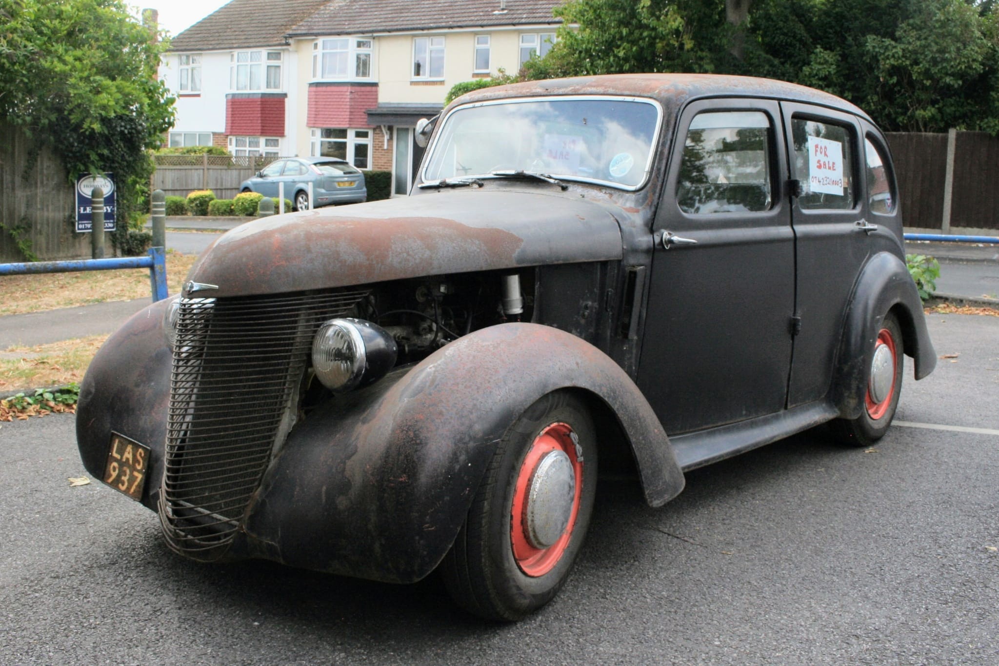 1947 Hillman Minx mark 1 four door saloon Hot Rod classic car. 1947 Hillman Minx mark 1 4 door