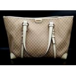 A CELINE handbag with original cloth protective bag. Appr. dimensions: 35 x 16 x 27 cm. ref: 9389