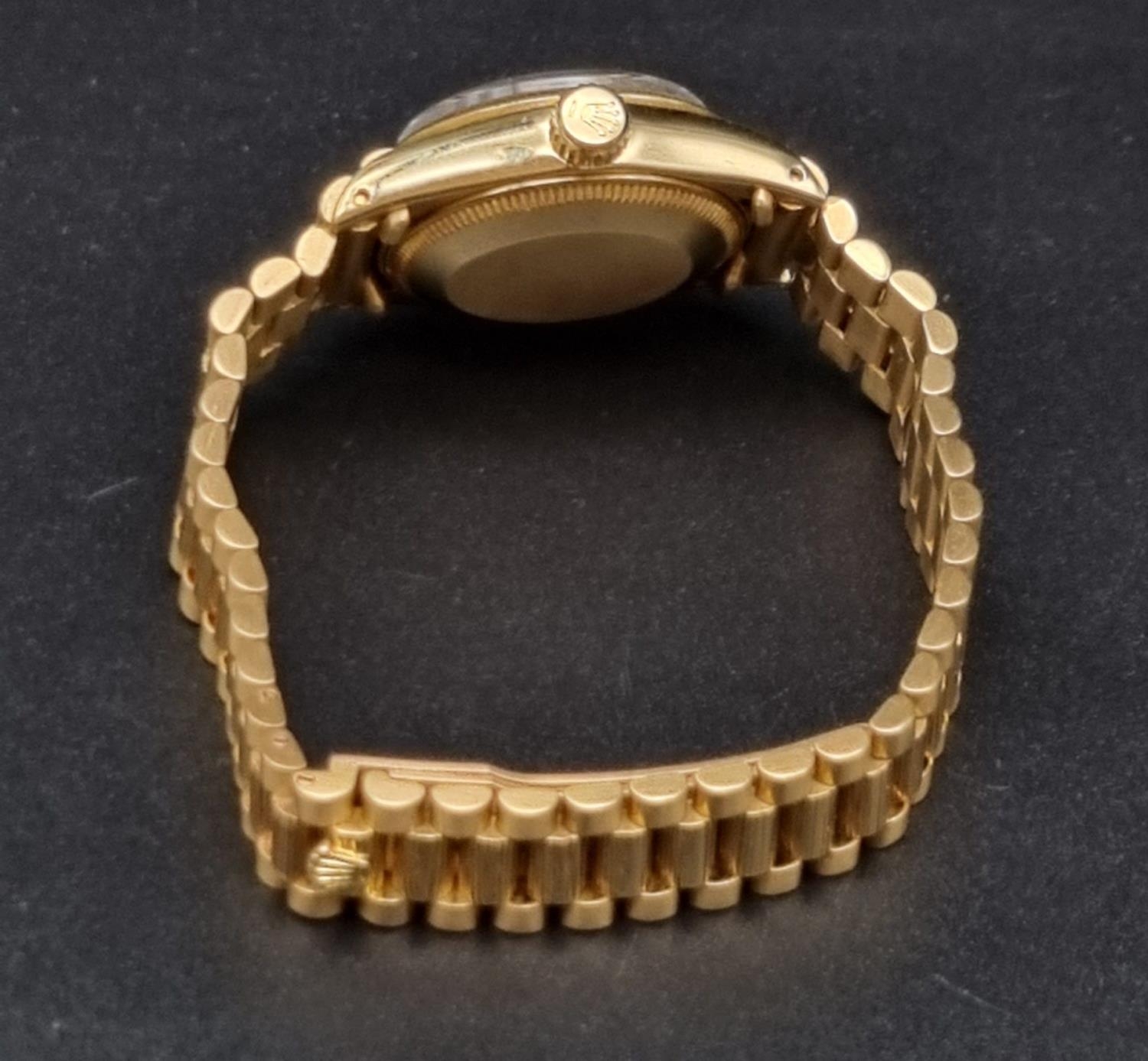 A Rare Rolex Oyster Perpetual 18K Solid Gold Datejust Ladies Watch with Bark-Effect Decorative - Image 2 of 9