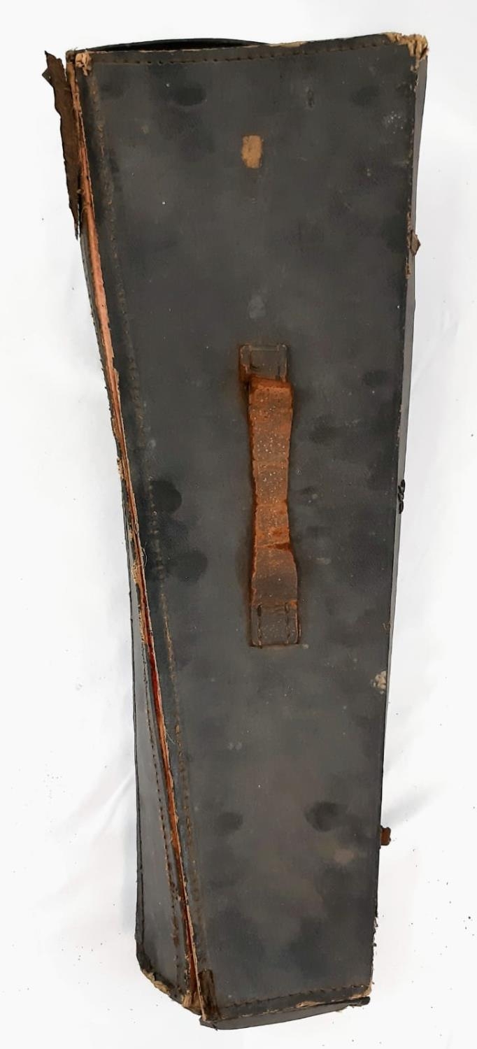 A Antique 1890s Roundback Mandolin. Marks for: Michele Maretea - W. Trengove of Whittlesea. In - Image 11 of 14